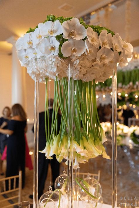 calla lillies
orchids
hydrangeas
modern
wedding
florals
centerpiece
unique florals Calla Lillies Centerpieces, Modern Wedding Flowers Arrangements, Tall Flower Centerpieces, Calla Lillies Wedding, Wedding Table Centerpieces Elegant, Luxury Wedding Centerpieces, Modern Wedding Centerpieces, Table Centerpiece Wedding, Modern Florals