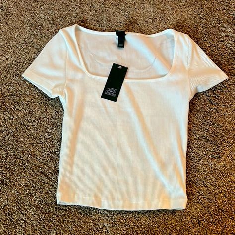 Wild Fable Shirt, Size Xs, White Target Wild Fable, Scream 1996, Baggy Shirts, Baggy Shirt, Lacoste Shirts, Basic Skin Care Routine, Dark Autumn, Shirts For Women, Wild Fable