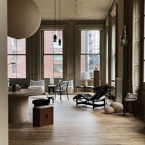 Colin King Living Room, Colin King Styling, Colin King Interiors, Noguchi Lamp, Clements Design, Zen Living, Colin King, Soho Loft, Mario Bellini