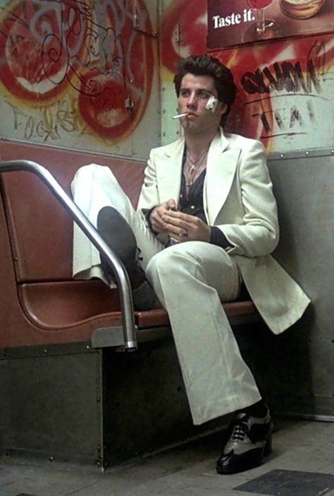 Rooftop Movie, Saturday Night Fever, Movie Shots, Disco Music, Night Fever, 70s Disco, Studio 54, John Travolta, Film Art