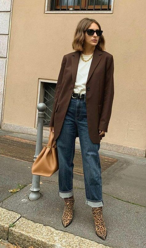 Fall Outfits 2023 Short Women, Brown Blazer Street Style, Brown Linen Jacket Outfit Women, Brown Satin Blazer Outfit, Chocolate Brown Blazer Outfits For Women, Chocolate Brown Jacket Outfit, Brown Blazer And Jeans Outfit, Chocolate Blazer Outfit, Dark Brown Blazer Outfits For Women