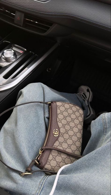 Gucci Baguette Bag, Trendy Designer Bags, Ophidia Mini Bag, Dhgate Finds, Aesthetic Purse, Dream Bag, Luxury Bags Collection, Purse Essentials, Handbag Essentials