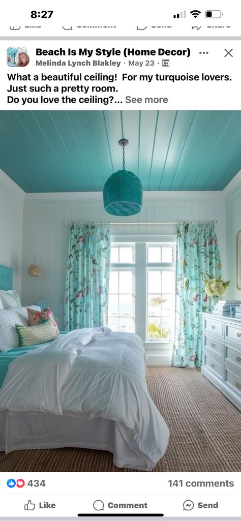 Caribbean Room Decor, Beach Theme House, Turquoise Bedroom Ideas, Light Blue Bedroom, Summer Room Decor, Blue Ceiling, Bedroom Turquoise, Coastal Bedroom Decorating, Summer Bedroom