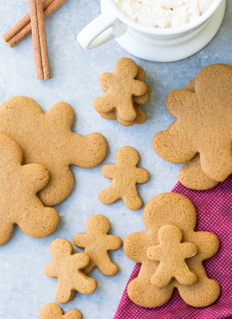 Our FAVORITE gingerbread cookies recipe! Perfectly spiced, soft cookies made with whole wheat flour and less sugar so they're healthier. Healthy Gingerbread Cookies, Gluten Free Gingerbread Cookies, Easy Gingerbread Cookies, Best Gingerbread Cookies, Soft Gingerbread Cookies, Gluten Free Gingerbread, Delicious Christmas Cookies, Easy Christmas Cookie Recipes, Ginger Bread Cookies Recipe