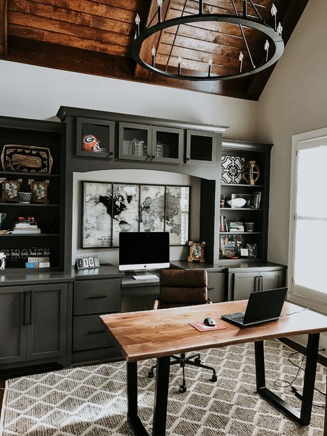 Executive Office Design, Home Office Furniture Design, Home Office Layouts, Executive Office Furniture, Live Edge Desk, Home Office Man, Office Idea, Executive Home Office, Office Remodel