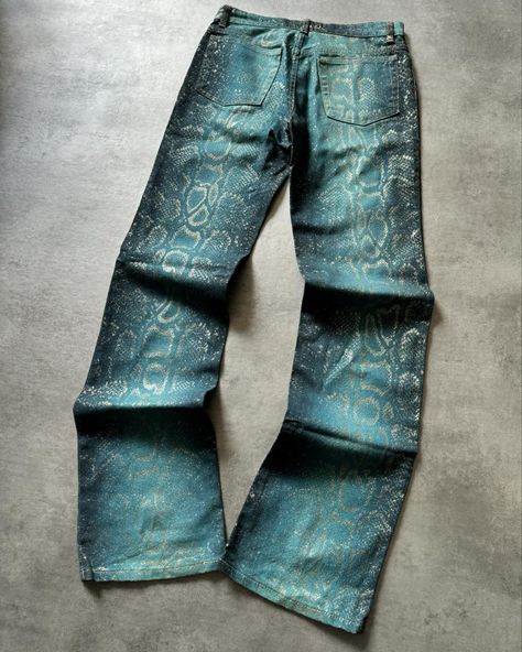 AW1999 Roberto Cavalli Blue Python Skin Legend Pants 🥏 Available now on www.dolcevitahub.com | Link in bio Contact us for any inquiries [PARIS - Book your showroom appointment via dm.] Crazy Pants, Blue Python, Turquoise Fashion, Brand Photography Inspiration, Python Skin, Concept Clothing, African Clothing For Men, 2000s Fashion, Roberto Cavalli