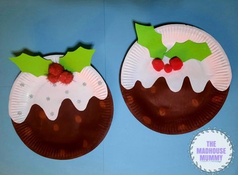 Paper plate Christmas pudding - The Madhouse Mummy - Crafts for kids. Corner Book Marks, Paperplate Christmas Crafts, Thanksgiving Traditions Family, Xmas Pudding, Christmas Activities For Toddlers, Mummy Crafts, Elf Crafts, Christmas Cards Kids, Preschool Christmas Crafts