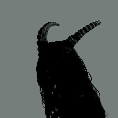 Demon Aesthetic, Tiefling Bard, Evil Villains, Ange Demon, A Goat, Maleficent, Character Aesthetic, The Villain, Black Aesthetic