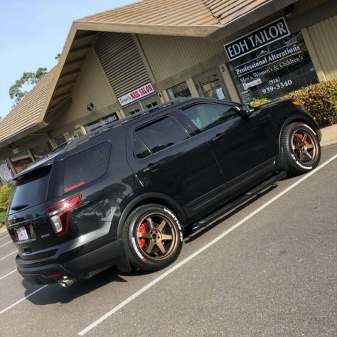 5th Gen Explorer Photo Thread | Page 14 | Ford Explorer - Ford Ranger Forums - Serious Explorations Custom Ford Explorer, Ford Explorer Custom, Ford Explorer Off Road, 2014 Ford Explorer Sport, Lifted Ford Explorer, 2015 Ford Explorer Sport, Get My License, Royal Cars, Ford Explorer St