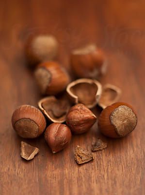 Wood Surface, Raw Food Recipes, Hazelnut, Design Elements, Nuts, Place Card Holders, Wood