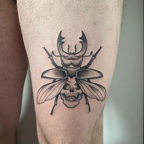 I got to do a skull bug! This one wasn’t part of the flash sheet but I was asked to do a stag beetle in the same style and this is what we came up with ☀️ Obsessed with how this turned out and it was such a great placement for it too 🤍 Ladybug Tattoo Ideas, Ladybug Tattoos, Fist Tattoo, Ladybug Tattoo, Beetle Tattoo, Lady Bug Tattoo, Bug Tattoo, Western Tattoos, Wolf Tattoo Design