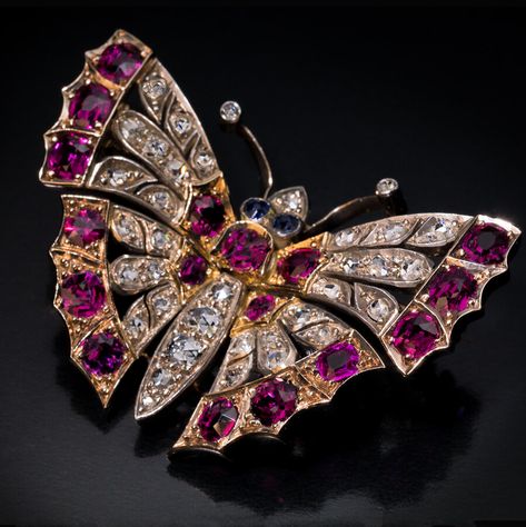 Antique Victorian Ruby Diamond Butterfly Brooch Ref: 118267 - Antique Jewelry | Vintage Rings | Faberge Eggs Bijoux Art Deco, Gemstone Brooch, Diamond Butterfly, Brown Gemstone, Pink Ruby, Insect Jewelry, Butterfly Jewelry, Gold Brooches, Butterfly Brooch