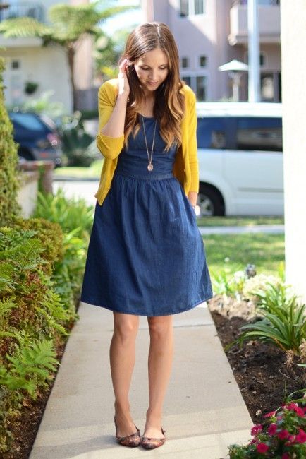 Cardigan Over Dress, Modest Summer, Modest Summer Outfits, Yellow Cardigan, Elegante Casual, Outfit Trends, Dating Apps, Fitness Equipment, 가을 패션