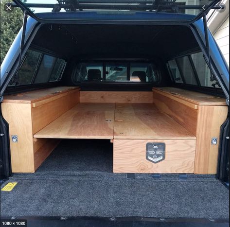 https://www.pinterest.com/pin/357051076706741145/ Truck Topper Camping, Truck Topper Camper, Truck Cap Camping, Truck Cap Camper, Truck Bed Drawers, Accessoires Camping Car, Pickup Camping, Diy Truck Bedding, Pickup Trucks Camping