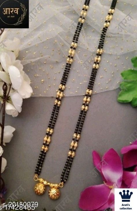 Magalasutra Designs Gold Simple, Gold Mangalsutra Design, Mangalsutra Design, Gold Jewels Design, Neck Pieces Jewelry, Black Beads Mangalsutra Design, Gold Earrings Models, Antique Jewellery Designs, Gold Mangalsutra Designs