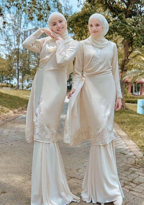 Dress Bridesmaids , gaun Bridesmaids, gaun pengiring pengantin , dress perngiring pengantin, dress kondangan , dress pesta ,dress hijab , ootd kondangan , dress Bridesmaids hijab , dress kondangan hijab Bridesmaid Melayu, Ootd Kondangan Dress, Dress Melayu, Kebaya Malaysia, Melayu Dress, Kebaya Melayu, Dress Kondangan Hijab, Bridesmaids Hijab, Baju Bridesmaid Hijab