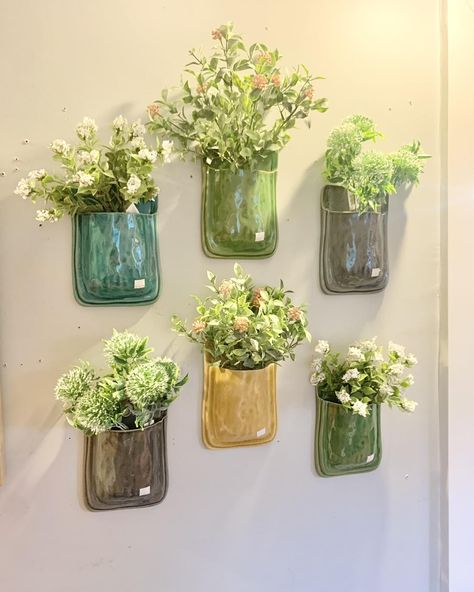 These beautiful terra cotta wall vases add extra charm to any space! Simply drill wall holes at the desired height, insert screw & align with the openings on the planters back. Then fill with your favorite florals! $14.99 each - shop these vases in stores & online www.bellepatri.com #springfever #walldecor #wallvase #bellepatrifinds Mounted Wall Vase, Vase Mural, Wall Staircase, Bridal Suite Decor, Wall Flower Vases, Suite Decor, Wall Mounted Vase, Gallery Wall Staircase, Wall Vases