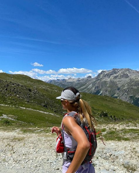 Agnes Maltesdotter | Just me craving long runs in the mountains @engadin.stmoritz 🥹 | Instagram Agnes Maltesdotter, Running Pics, Hobbies Aesthetic, Running Girls, Instastories Ideas, Running Aesthetic, Running Girl, Mountain Aesthetic, Mountains Aesthetic