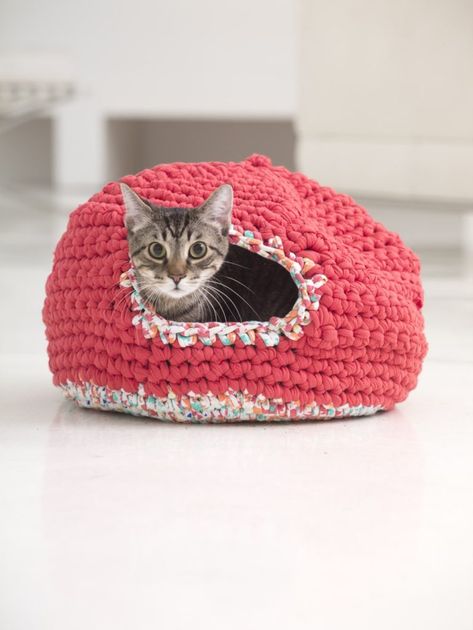 Cat crochet pattern free