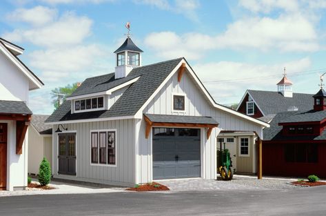 Farmhouse Sheds, Garage Plans With Loft, Post And Beam Barn, House Fence, Garage Guest House, Farmhouse Garage, Garage Addition, Plans Architecture, Barn Garage