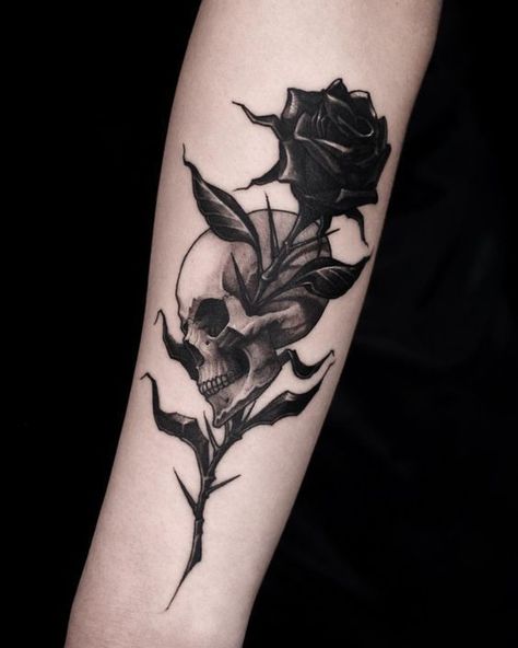 40+ Amazing Black Rose Tattoo Ideas|#tattoo #handtattoo #tattoos #rosetattoo #tattoorose 531 Dark Roses Tattoo, Rosen Tattoo Frau, Black Rose Tattoos, Wicked Tattoos, Creepy Tattoos, Rosen Tattoo, Halloween Tattoo, Tattoo Style Drawings, Stylist Tattoos