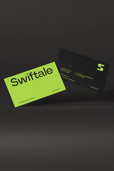 Black And Green Business Cards, Ux Business Card, Tech Company Business Card, Tech Business Card Design, Business Card Design Layout, Developer Business Card, Card Design Layout, Visit Card Design, Business Card Minimal