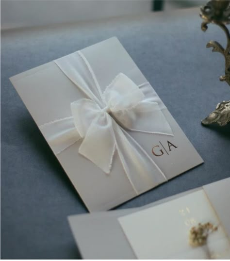 Envelope Wedding Invitation, Pearl Wedding Invitations, Chinese Wedding Invitation, Wedding Invitation Elegant, Simple Wedding Invitation, Envelope Wedding, Elegant Wedding Invitation Card, Quince Decorations, Invitation Elegant