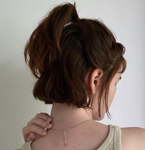 Hair Styles For Neck Length Hair, Cute Hairstyles For Neck Length Hair, Half Up Half Down Chin Length Hair, Hairstyle For Neck Length Hair, Half Up Chin Length Hair, Short Hair Long Neck, Styling Neck Length Hair, Hair For Short Neck, Short Neck Length Haircut