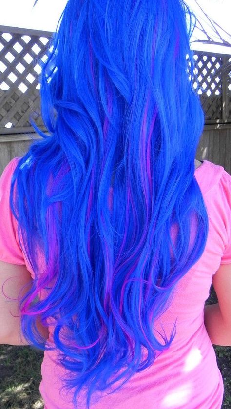 Blue And Purple Hair, Blue Hair Dye, Bright Blue Hair, Dyed Hair Blue, Neon Hair, Bonnie Wright, Bright Hair, Dye My Hair, Amazing Ideas