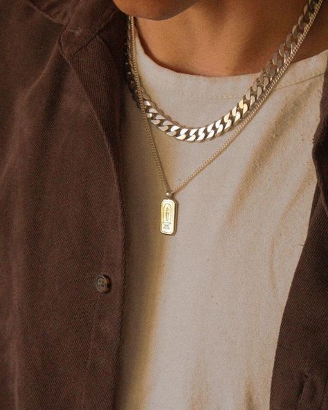 Mens Jewelry Gold, Mens Necklace Fashion, Mens Accessories Necklace, Male Jewelry, Necklace Length Guide, Necklace Outfit, Bellingham Wa, Mens Chain Necklace, Mens Jewelry Necklace