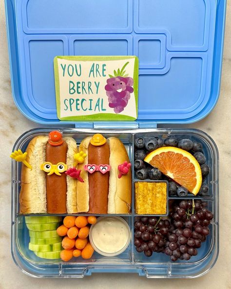 Back To School Snacks For Kids, Fun Lunch Ideas For School, Lunch Ideas For 1st Graders, First Grade Lunch Ideas Kids, Lunch Kids School, 1st Day Of School Lunch, 1st Grade Lunch Box Ideas, Lunch Kids Ideas, Nutella Lunch Ideas Kids