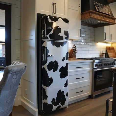 Cow Interior Design, Cow Theme Kitchen, Cow Kitchen Theme, Cow Tree, Glam Apartment, Cow Kitchen Decor, Cow House, Cow Kitchen, Country Cow