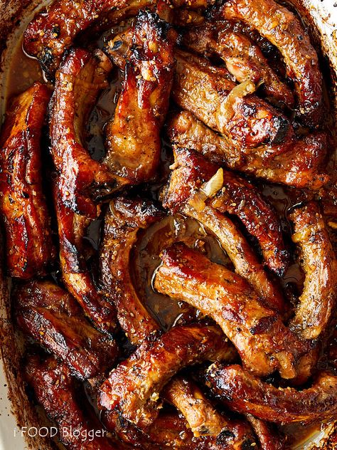 Best Ribs Recipe, Baked Bbq Ribs, Barbecue Pork Ribs, Ribs In Oven, Oven Baked Ribs, Bbq Recipes Ribs, Baked Ribs, Pork Rib Recipes, Barbecue Ribs