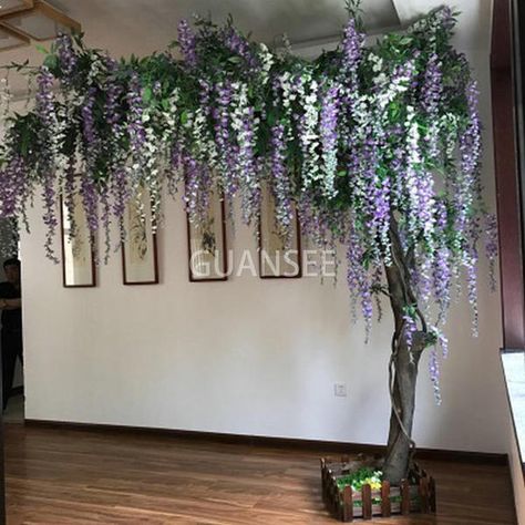 Party Diy Decorations, Party Living Room, Wisteria Tree, Material Flowers, Flowers For Wedding, Interior Design Your Home, Cheap Party, Tree Flowers, Fake Trees