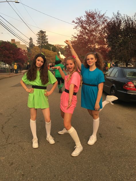 Halloween Powerpuff Girls Costume, Bubbles Powerpuff Halloween Costume, Powerpuff Girls Costume Kids, Bubbles Powerpuff Girls Aesthetic Outfit, Diy Powerpuff Girls Costume, Powerpuff Girls Costume Ideas, Powerpuff Halloween Costume, Powerpuff Girls Aesthetic Costume, Ppg Costume