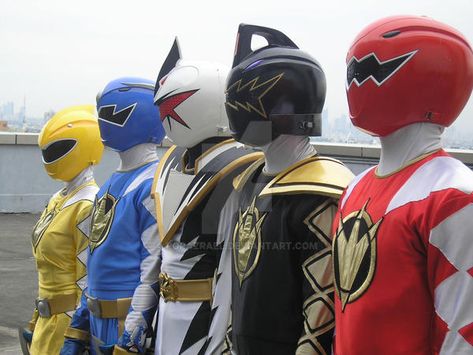 Power Rangers Dino Thunder, Power Rangers Poster, Dino Rangers, Dino Thunder, White Ranger, Yellow Ranger, Power Rangers Spd, Power Rangers Movie, Rangers Team