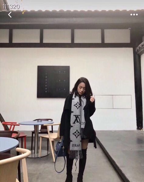 How To Style Louis Vuitton Scarf, Lv Silk Scarf Outfit, Black Louis Vuitton Scarf Outfit, Louis Vuitton Scarf Outfit Winter, Lv Scarf Outfit, Louis Vuitton Scarf Outfit, Lv Scarves Louis Vuitton, Scarf Louis Vuitton, Winter Wonderland Outfit