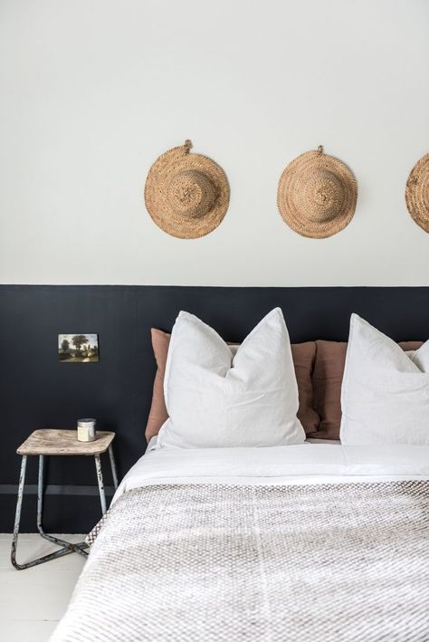 5 Easy Paint Projects To Do During Quarantine | My Style Vita Faux Headboard, Half Painted Walls, Spare Room, Cheap Home Decor, Guest Bedroom, Bedroom Wall, Bedroom Inspirations, Home Bedroom, Home Interior