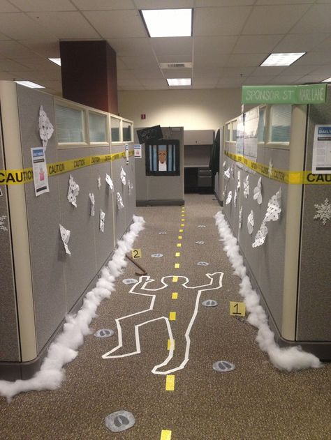 Snowman crime scene Office Halloween Decorations | Beautiful Cases For Girls Halloween Cubicle, Christmas Cubicle Decorations, Halloween Office Party, September Autumn, Topper Halloween, Office Halloween, Halloween Office, Halloween Creative, Cubicle Decor Office