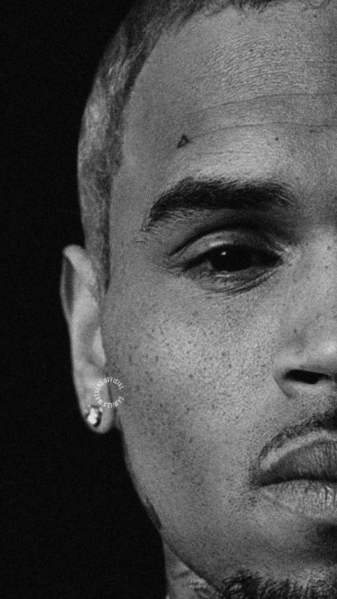 Chris Brown Desktop Wallpaper, Breezy Chris Brown Wallpaper, Chris Brown Black And White, Chris Brown Wallpaper Iphone, Chris Brown Drawing, Chriss Brown, Chris Brown Aesthetic, Chris Brown Funny, Chris Brown Photos