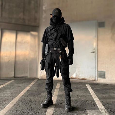 #gothstyle #goth #style #goth #style #modern Techwear Girl, Techwear Streetwear, Tech Wear Fashion, Tech Wear, Techwear Fashion, Tactical Wear, Urban Ninja, Art Outfit, Cyberpunk Fashion