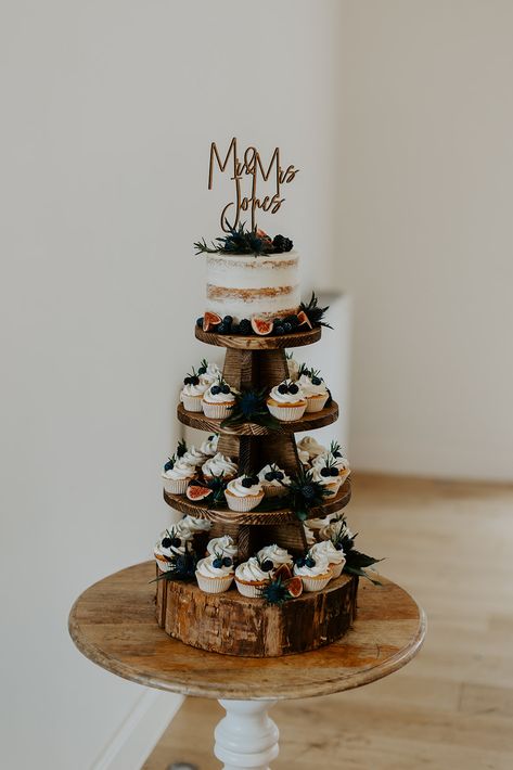 Woodland Wedding Cake With Cupcakes, Woods Wedding Cake, Wedding Cake Nature Theme, Cottagecore Wedding Cake, Wedding Cake And Cupcake Display, Antler Photography, Enchanted Forest Wedding Cake, Wedding Cake Nature, Wedding Cake Two Tier