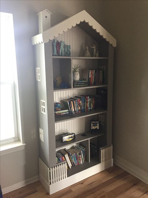 Dollhouse Shelf Bookcases, Doll House Book Shelf Diy, Shelf Doll House Diy, Doll House Bookshelf, Doll House Book Shelf, Boho Bookcase, Doll House Cabinet, House Bookshelf, Dollhouse Shelf