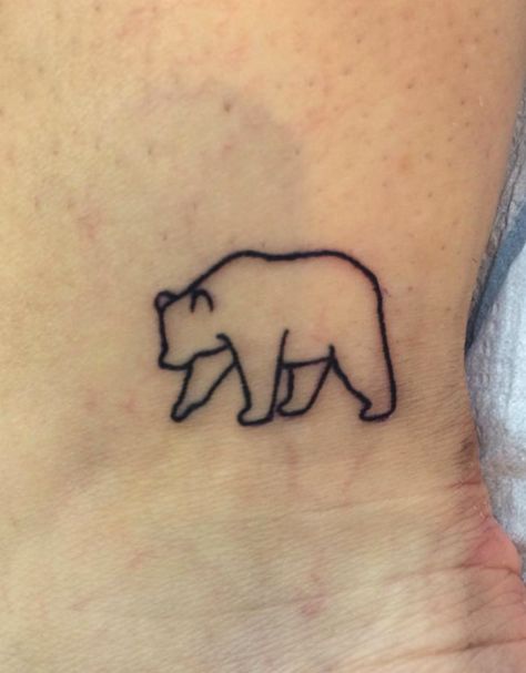 Lil bear walk-in by @carrieolson920 🐻🐻🐻🐻🐻🐻🐻 #920tattooco #920tattoo #920 #920tattoocompany #oshkosh #tattoo #tattoos #bear #beartattoo #littletattoos #tinytattoos #cutetattoos #ankletattoo #downtownoshkosh Lil Bear Tattoo, Bear Line Drawing Tattoo, Cute Small Bear Tattoos, Small Black Bear Tattoo, Bear Walking Tattoo, Walking Bear Tattoo, Bear Tiny Tattoo, Unique Bear Tattoo, Simplistic Bear Tattoo