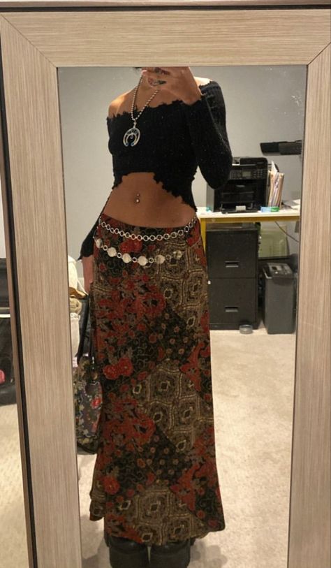 Earthy Date Night Outfit, Earthy Date Outfit, Attending Fashion Show Outfit, Outfits For Hozier Concert, Sun Goddess Aesthetic Outfit, Hozier Outfits Concert, Boho Going Out Outfit Night, Earthy Style Aesthetic, Hippie Vibes Outfit