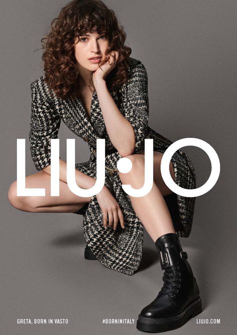 Liu Jo F/W 2020 (Liu-Jo) Liu Jo, Hair Stylist, Black And White, Photographer, Makeup, Hair, Make Up