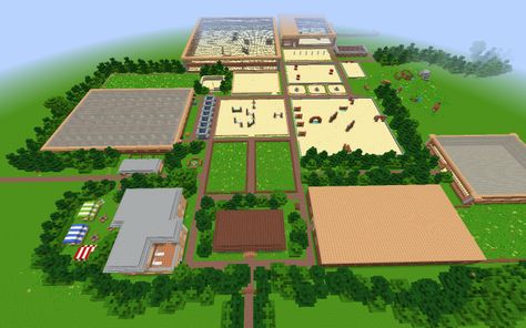 Giant Horse Barn Minecraft Project Minecraft Horse Jumping Arena, Minecraft Horse Stables Big, Minecraft Horse Stables Ideas Aesthetic, Minecraft Barn Layout, Minecraft Horse Ranch, Minecraft Horse Jumps, Minecraft Barn Ideas Horse Stables, Horse Barn Minecraft, Minecraft Horse Barn