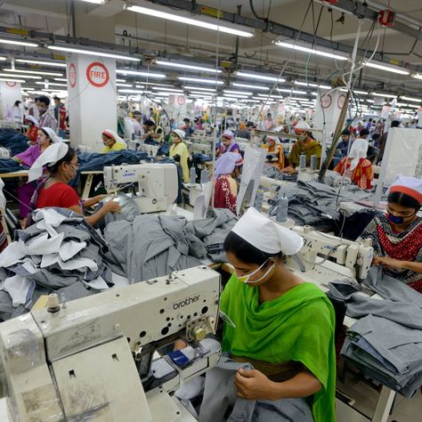 The Fashion Industry Is Considered One Of The Biggest Contributors To Modern Slavery Zine Project, Marketing Project, Waste Clothing, Sustainability Projects, Textile Factory, China Clothes, Textile Waste, Garment Workers, Clothing Factory