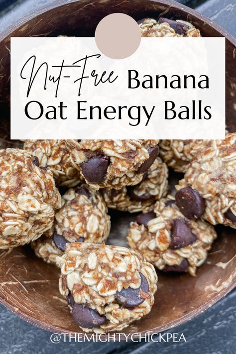 Nut-free energy balls. Energy bites made with no nuts. Banana and chocolate chip energy balls. Healthy energy balls made with only 4 ingredients. Healthy energy balls. Healthy energy bites. Healthy energy balls with minimal ingredients. Plant-based energy balls. Vegan Oat Balls, Banana Oat Energy Balls, Banana Energy Balls Healthy, Nut Free Oatmeal Energy Balls, Oatmeal Protein Balls Energy Bites, No Nuts Energy Balls, Dairy And Nut Free Snacks, Peanut And Tree Nut Free Snacks Kids, Protein Bars Nut Free