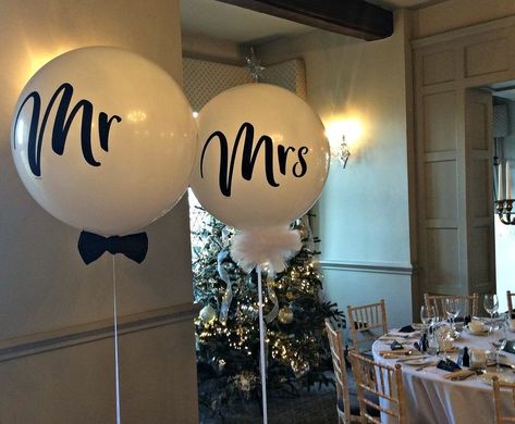 Mr And Mrs Balloons, 50th Wedding Anniversary Decorations, Balloons Design, Elegant Engagement Party, Rehearsal Dinner Decorations, Balloon Tower, Wedding Anniversary Decorations, Wedding Balloon Decorations, Church Decorations